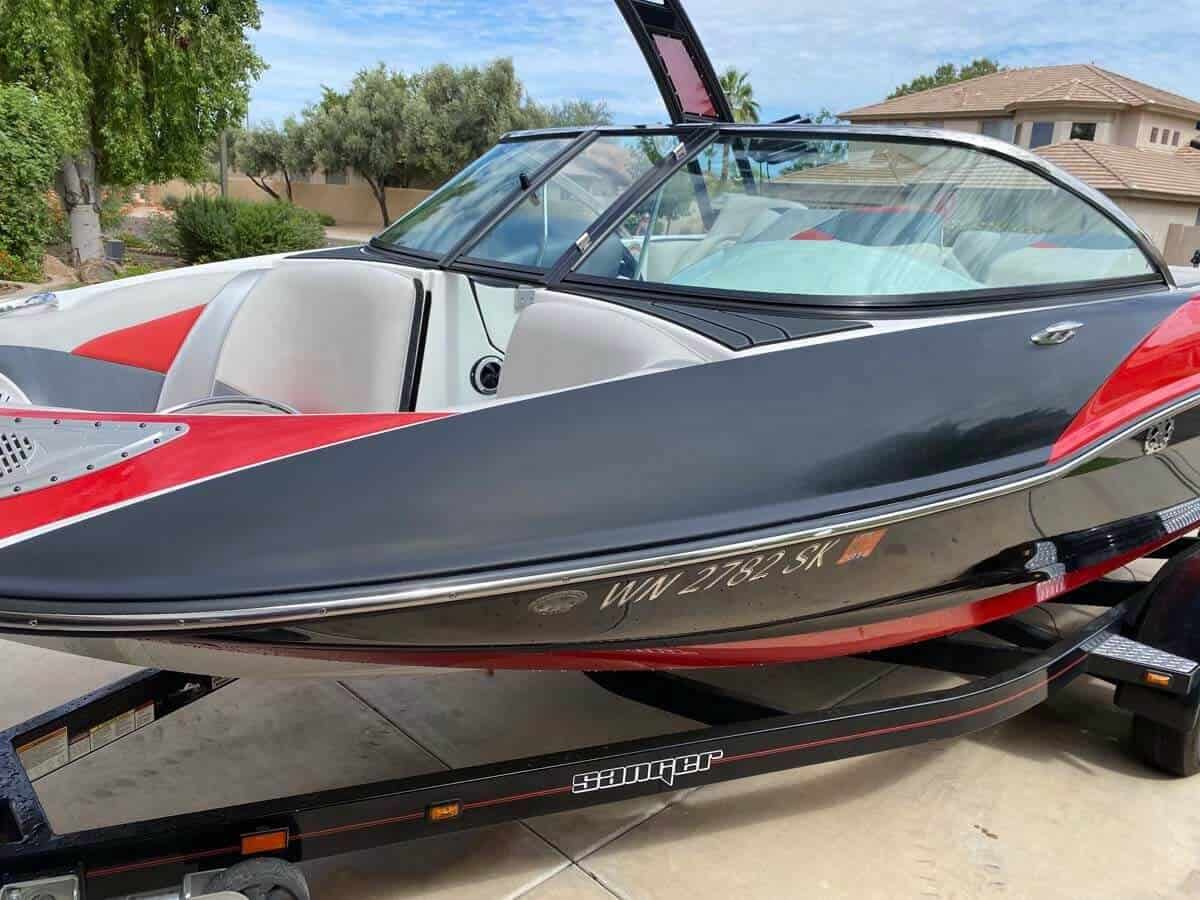 Gannon Detailing Boat Polishing Before